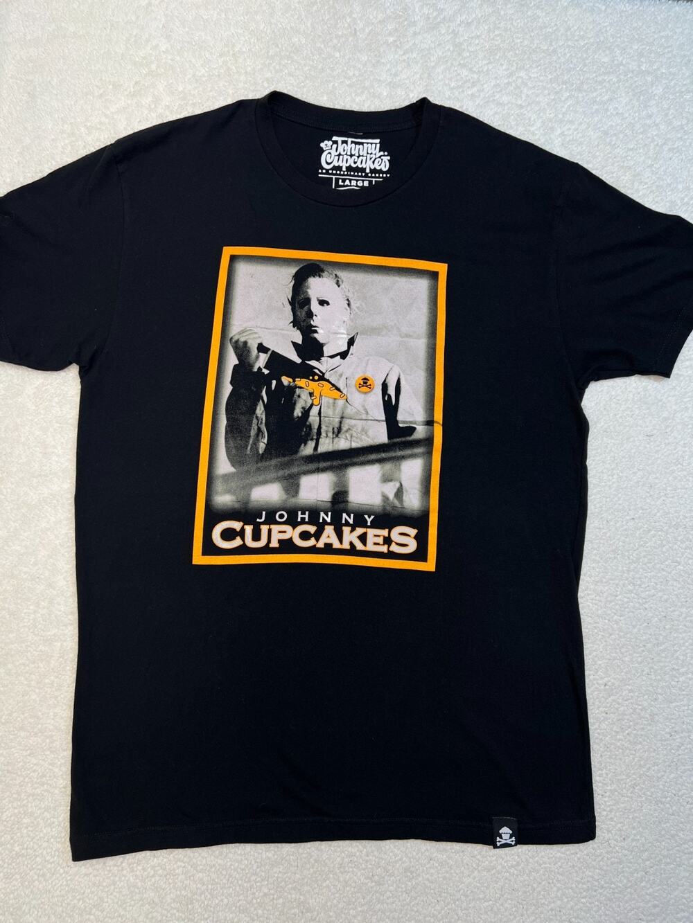 Johnny Cupcakes Womens T-Shirt Horror Scary Graphic Tee Black/Orange, Sz L